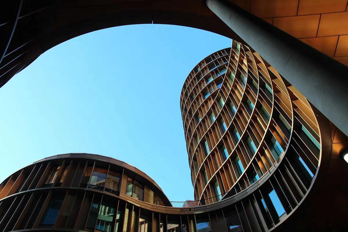 2. Structure technique : l’architecture qui convertit